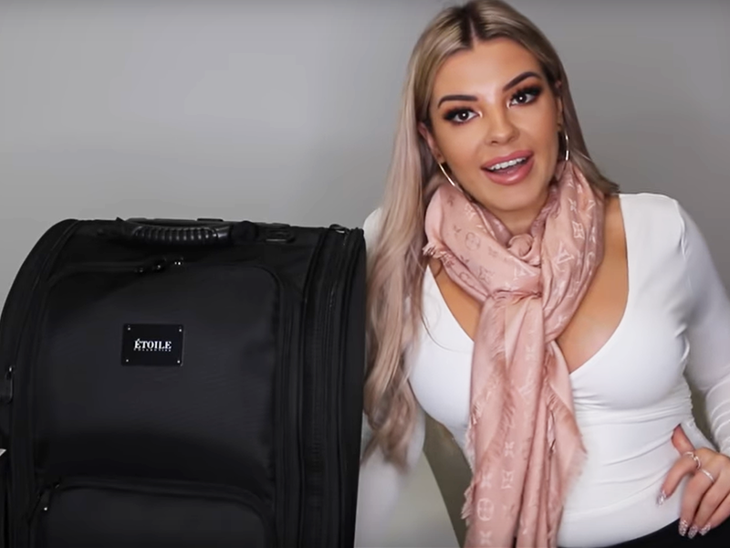 How Freelance Makeup Artist Jasmine Hand Packs her Kit in 2019